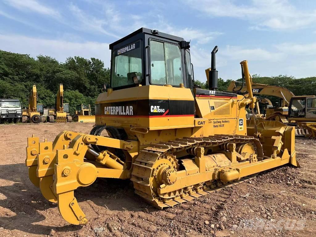 CAT D 6 G Гусеничные бульдозеры