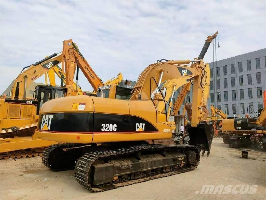 CAT 320C Гусеничные экскаваторы