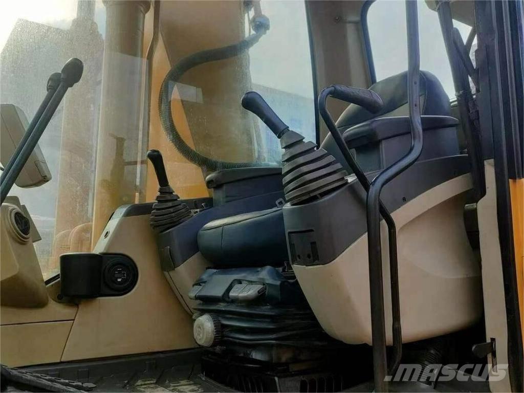 CAT 320C Гусеничные экскаваторы