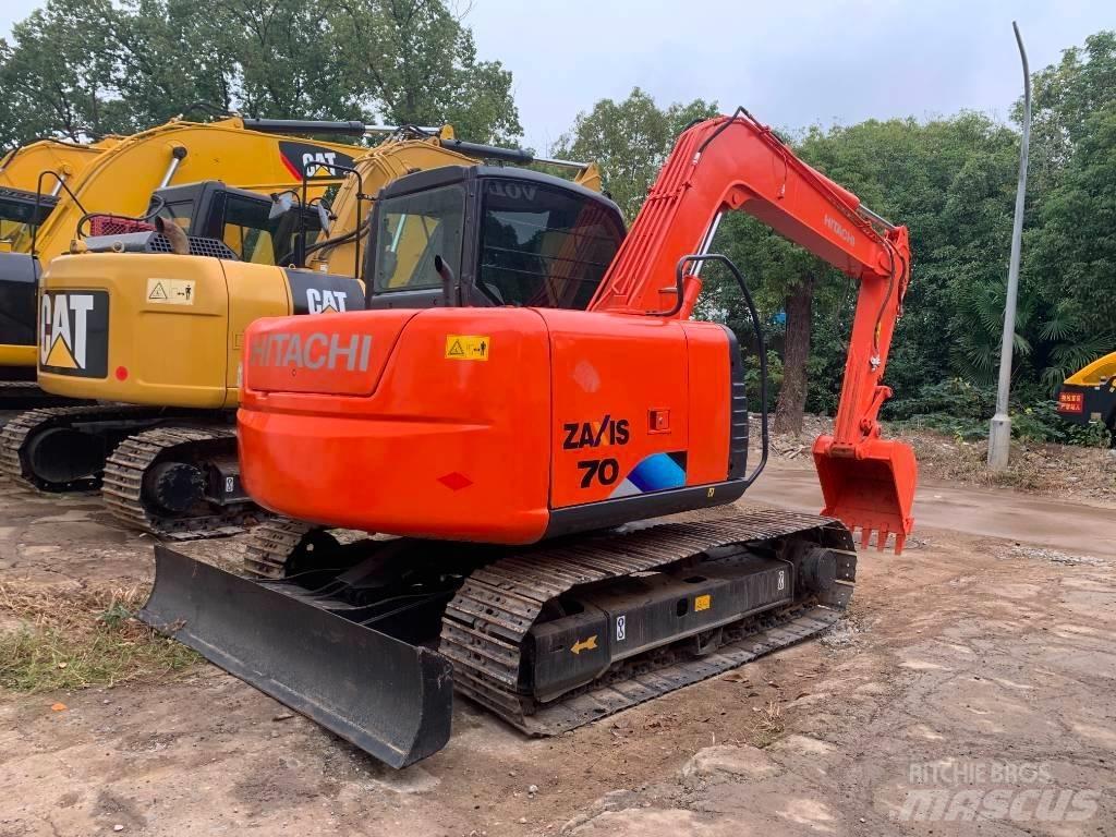 Hitachi Zaxis 70 Гусеничные экскаваторы