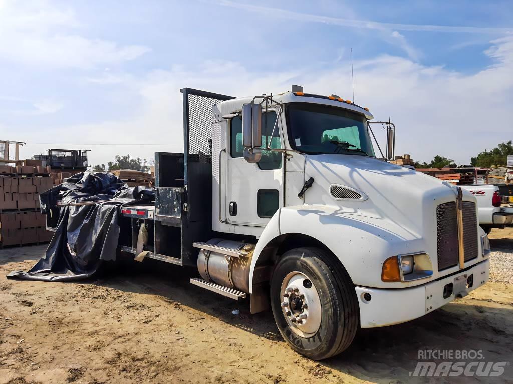 Kenworth T 300 Грузовики-платформы/боковая разгрузка