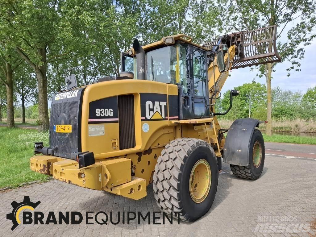 CAT 930G Фронтальные погрузчики