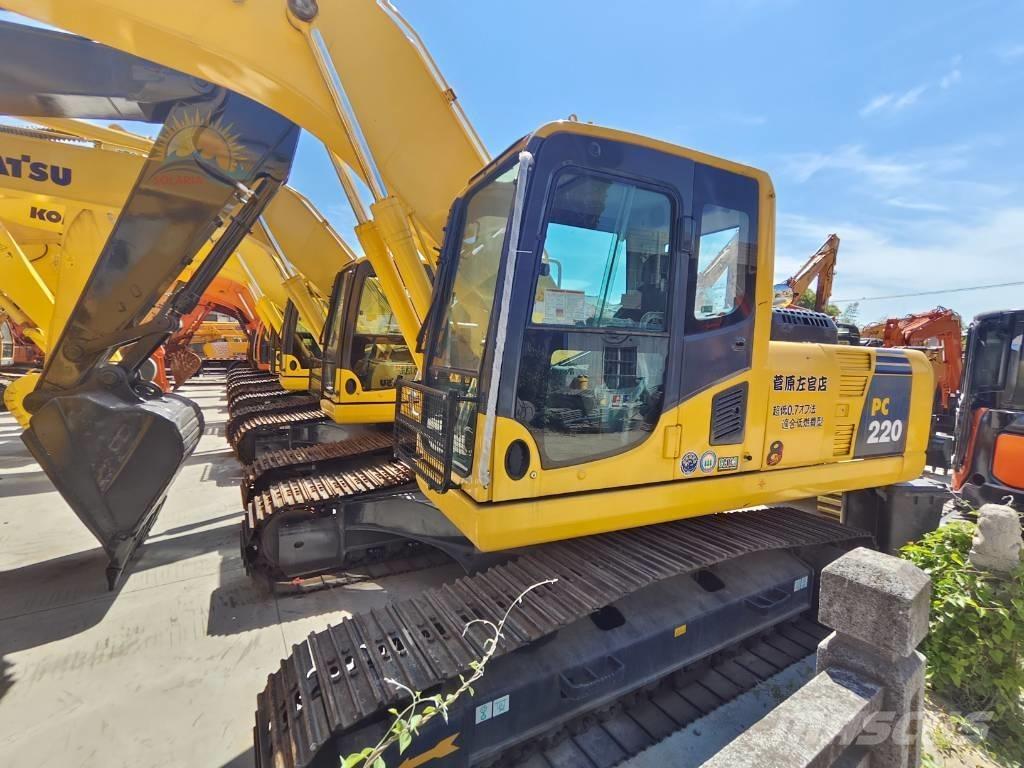 Komatsu PC 220-8 Гусеничные экскаваторы