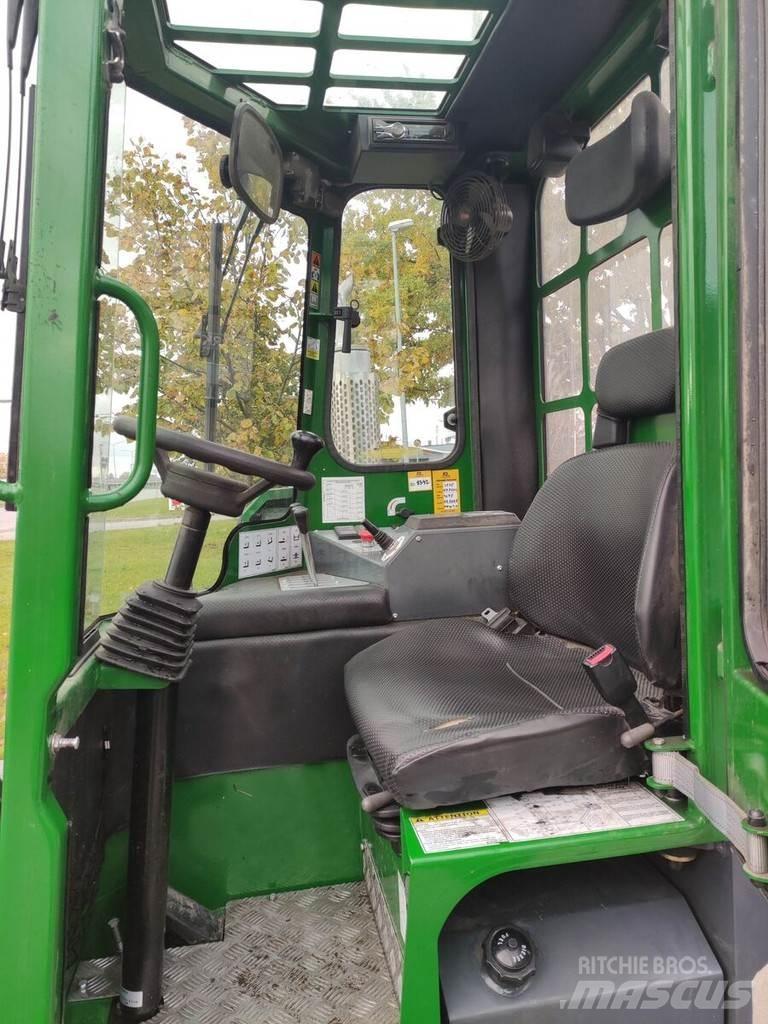 Combilift C4500 Боковые погрузчики