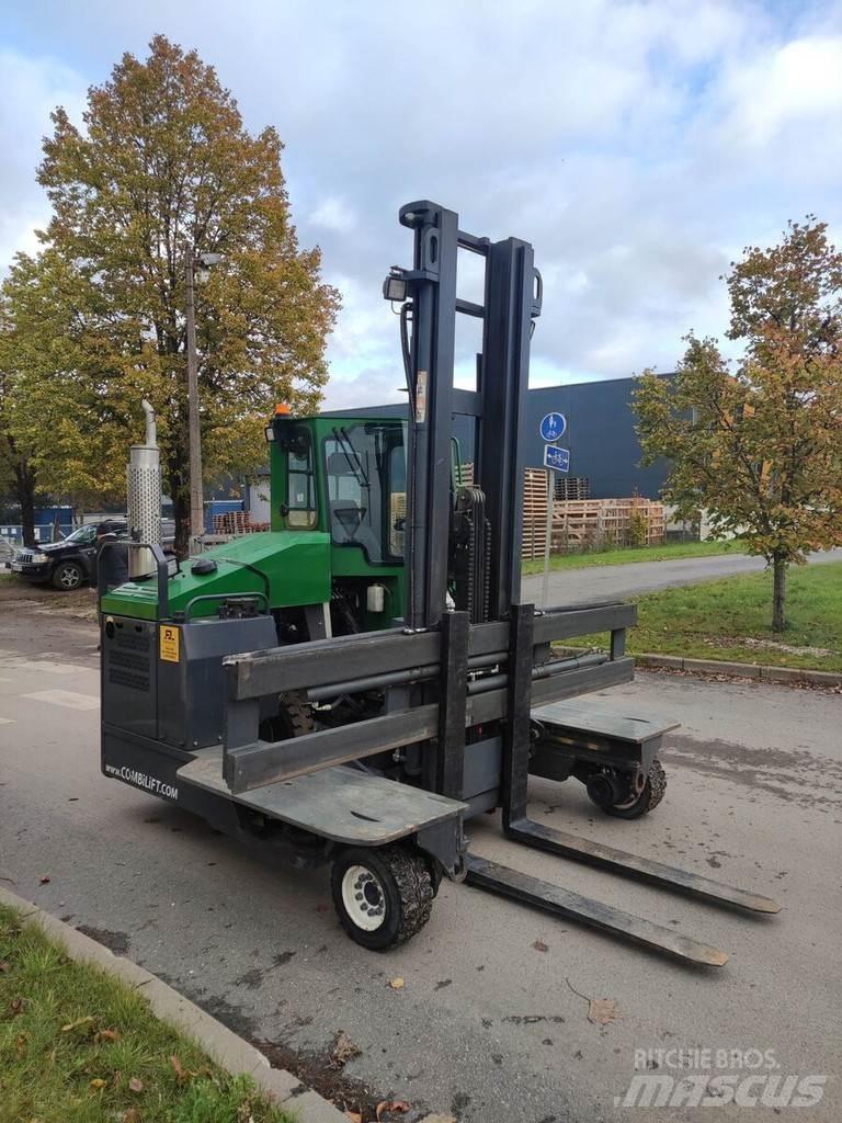 Combilift C4500 Боковые погрузчики