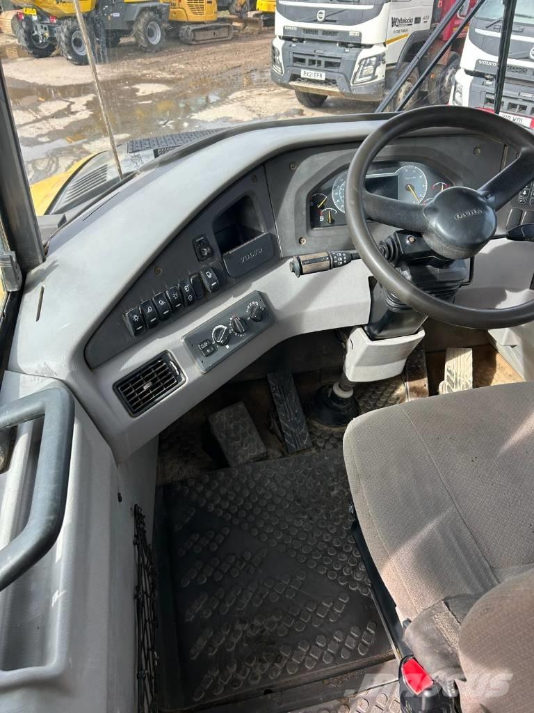 Volvo A 30 G Шарнирно-сочленённые самосвалы