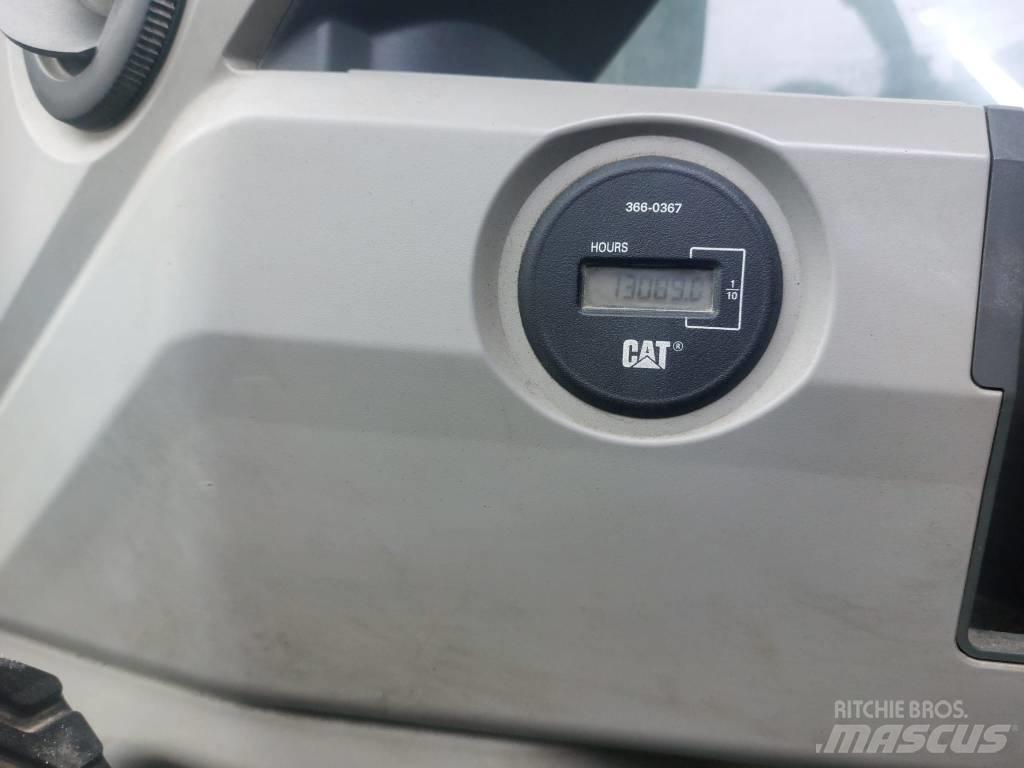 CAT 374 F Гусеничные экскаваторы