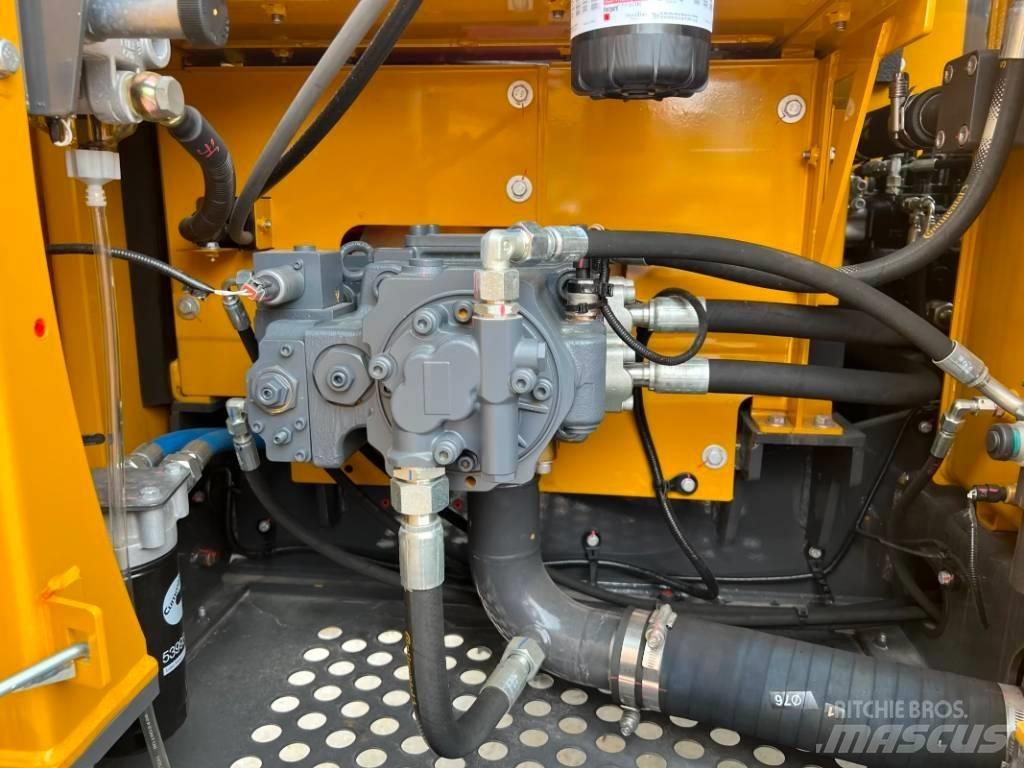 XCMG XE135GA Гусеничные экскаваторы