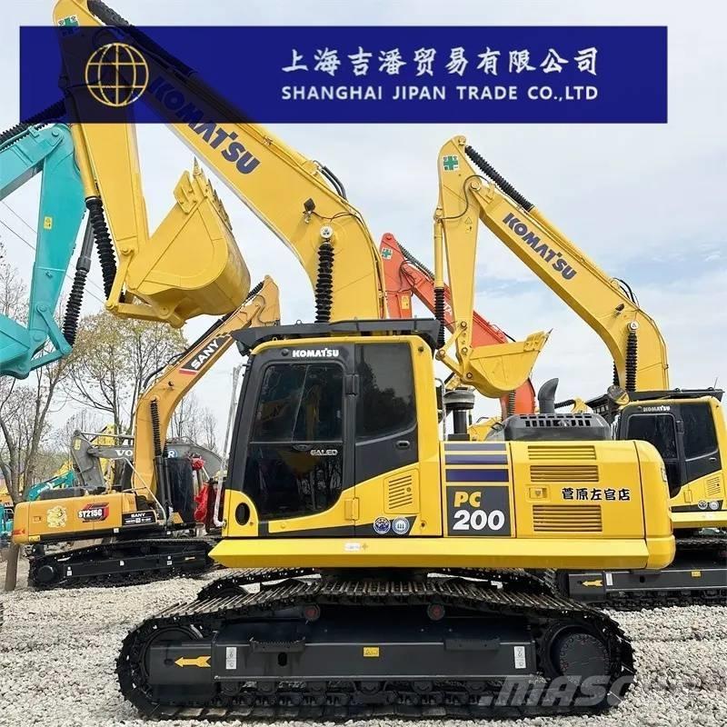Komatsu PC 220-8 Гусеничные экскаваторы