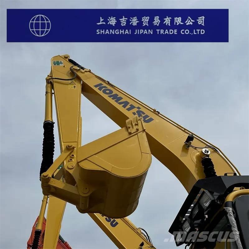 Komatsu PC 220-8 Гусеничные экскаваторы