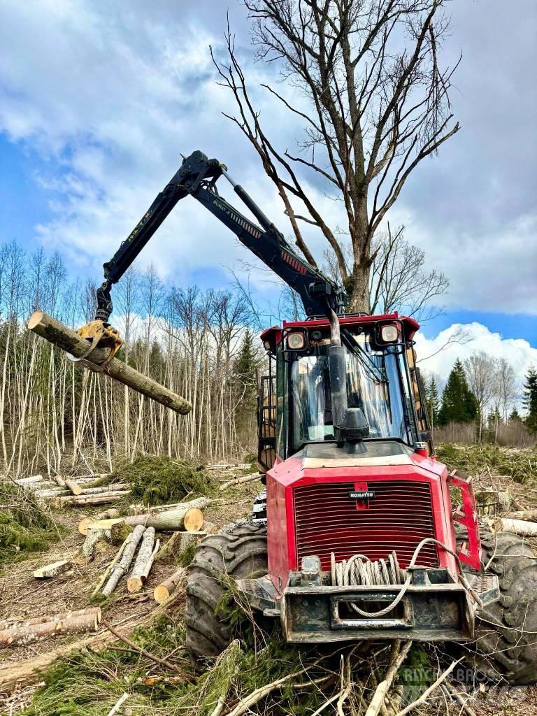 Komatsu 830.3 Форвардеры