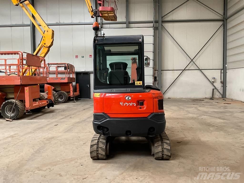 Kubota KX 030-4 Мини-экскаваторы