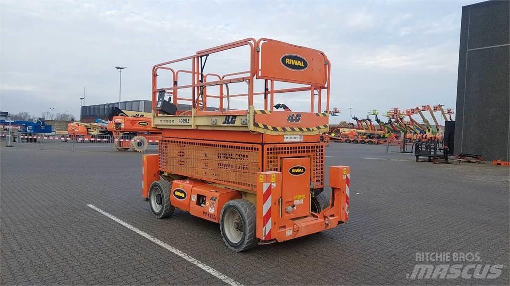 JLG 4069LE Ножничные подъемники