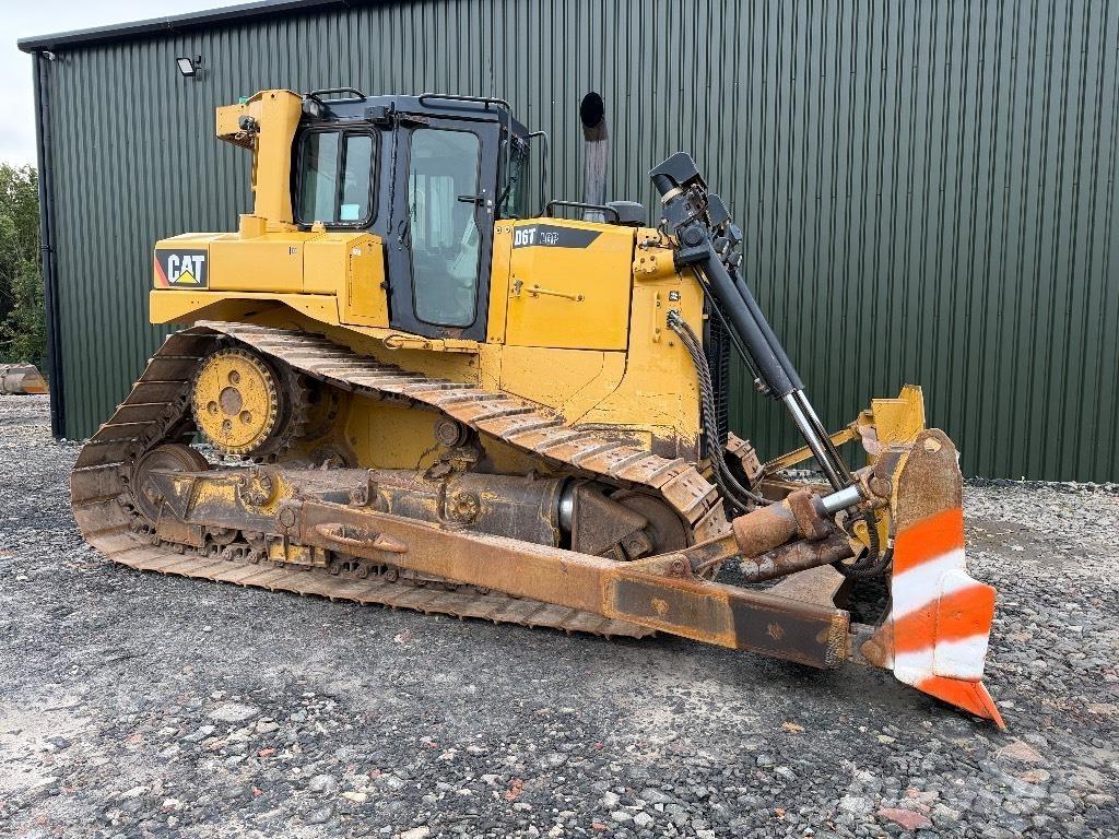 CAT D 6 T LGP Гусеничные бульдозеры