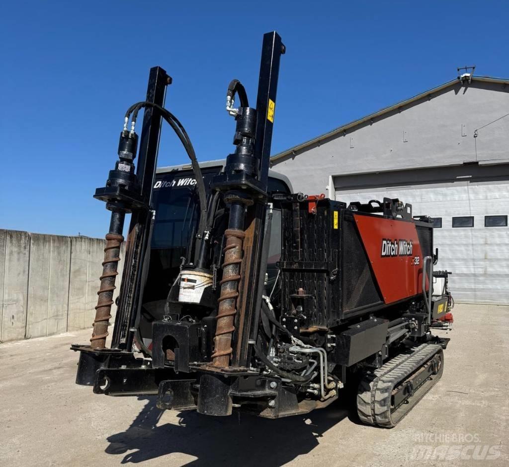 Ditch Witch AT32 Оборудование для горизонтального бурения