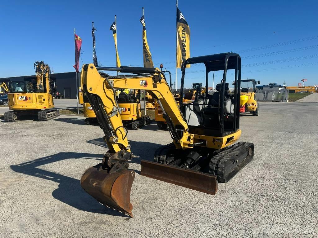 CAT 302.7 D CR Мини-экскаваторы