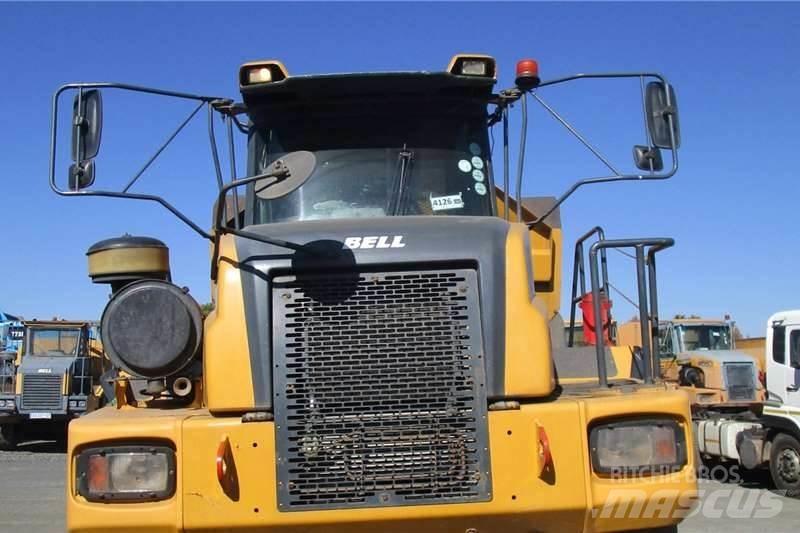 Bell B40D Шарнирно-сочленённые самосвалы