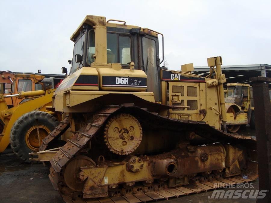 CAT D 6 R DS LGP III Гусеничные бульдозеры