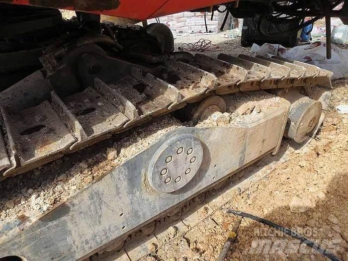 Sandvik DX780 Буровые вышки