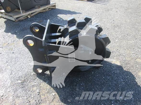  GIYI CAT 320 Шины и колёса