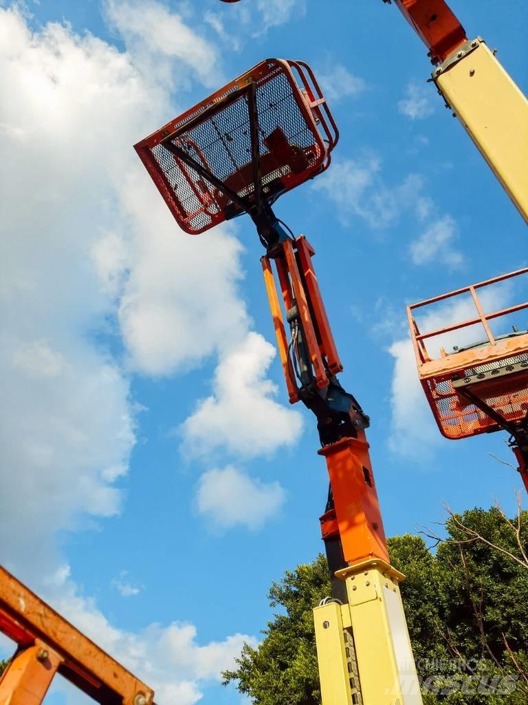 JLG E 300 AJP Коленчатые подъемники