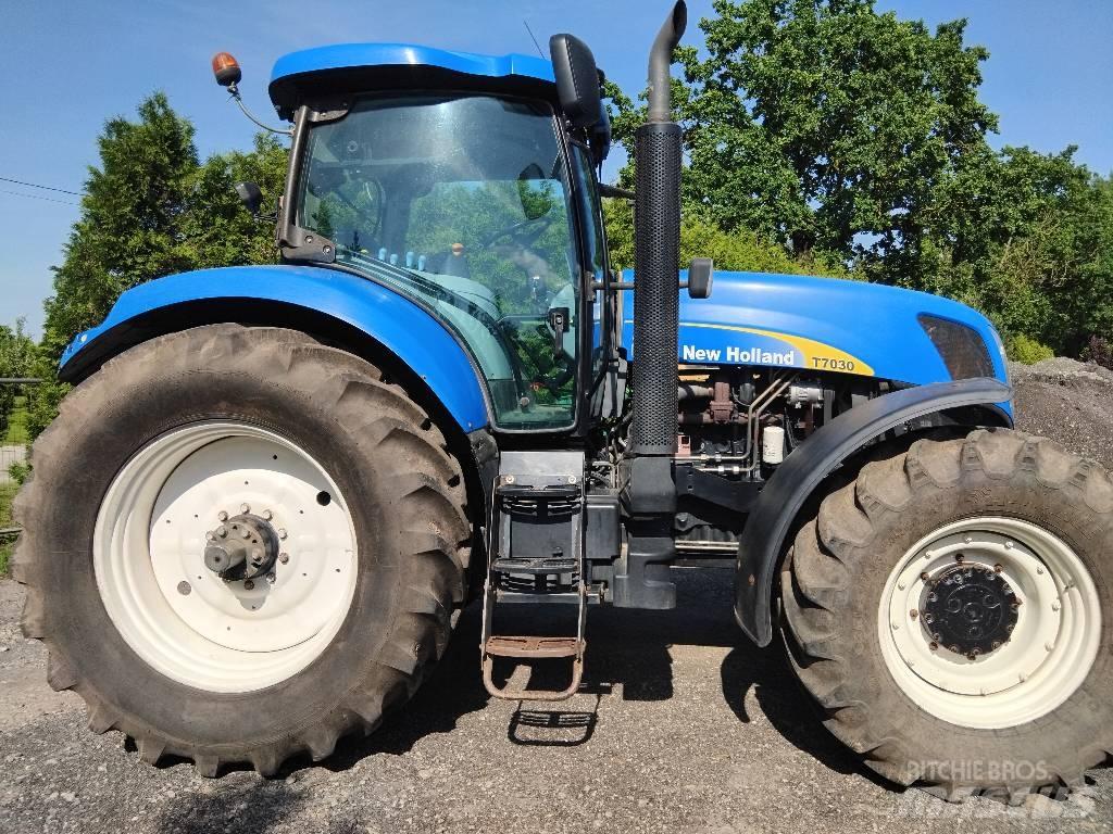 New Holland T7030 Трактора
