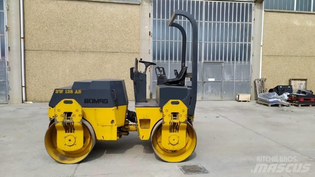Bomag BW 138 AD Катки тротуарные