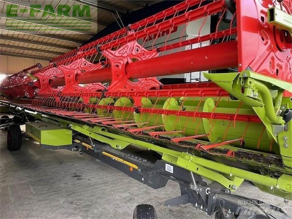 CLAAS lexion 7700 Зерноуборочные комбайны