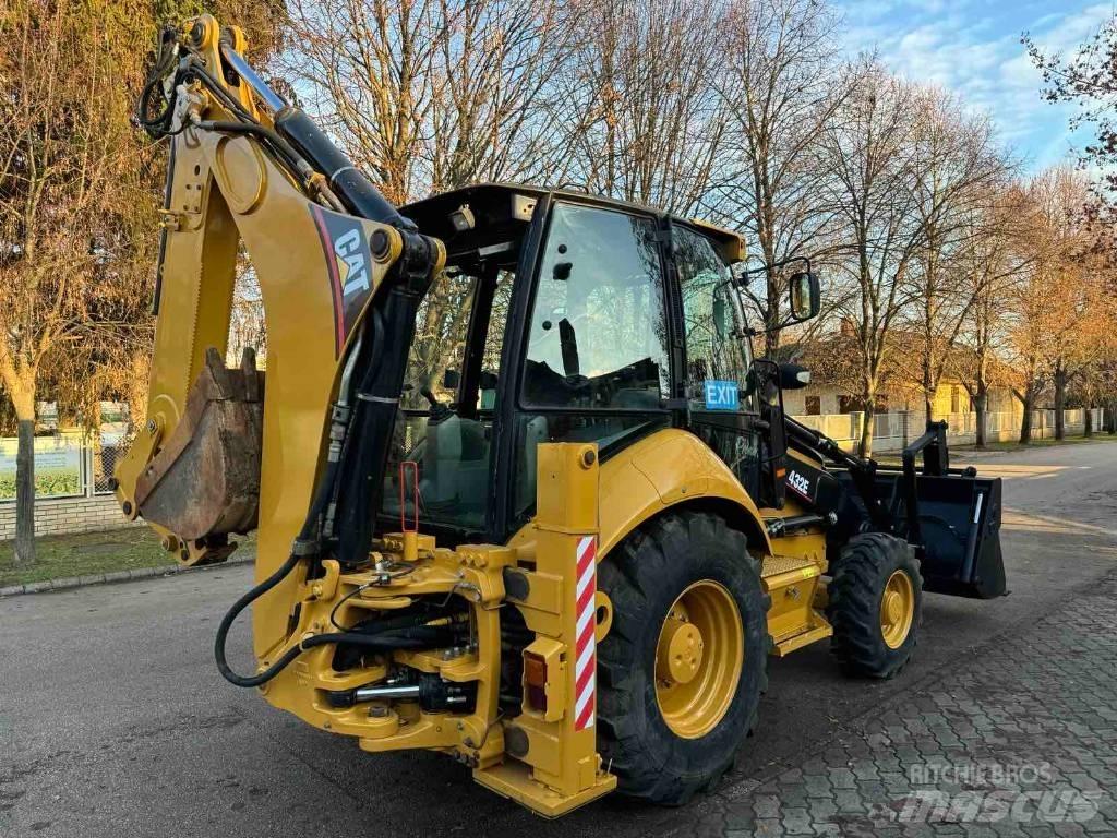 CAT 432 E Экскаваторы-погрузчики