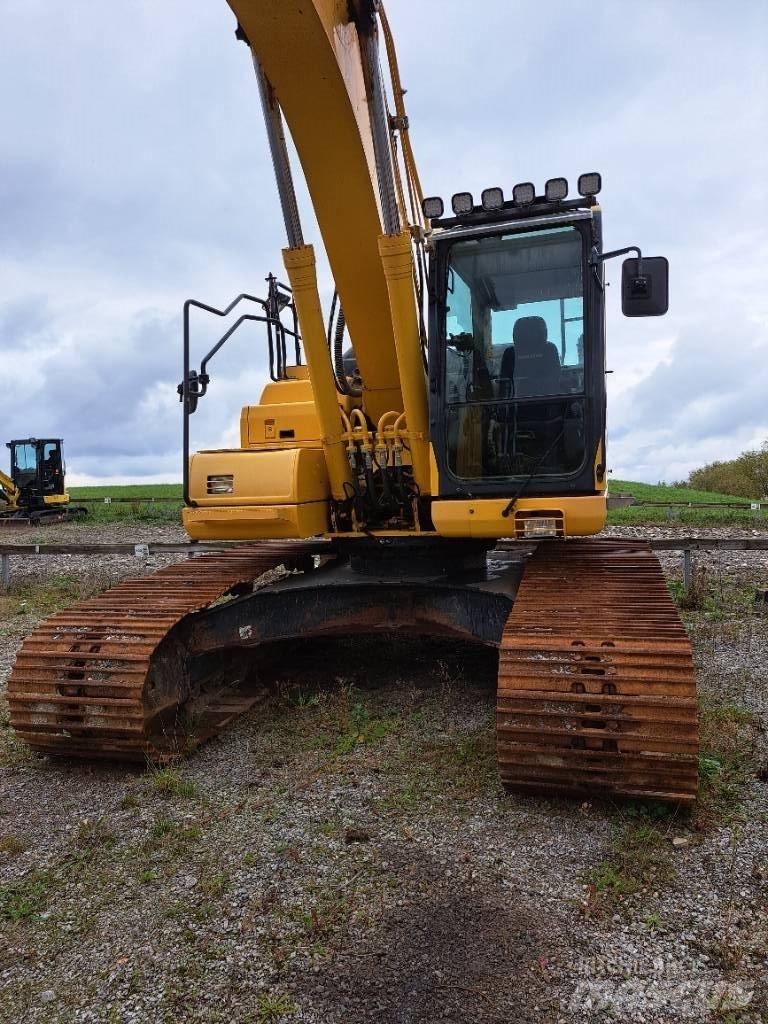 Komatsu PC 240 LC-11 Гусеничные экскаваторы
