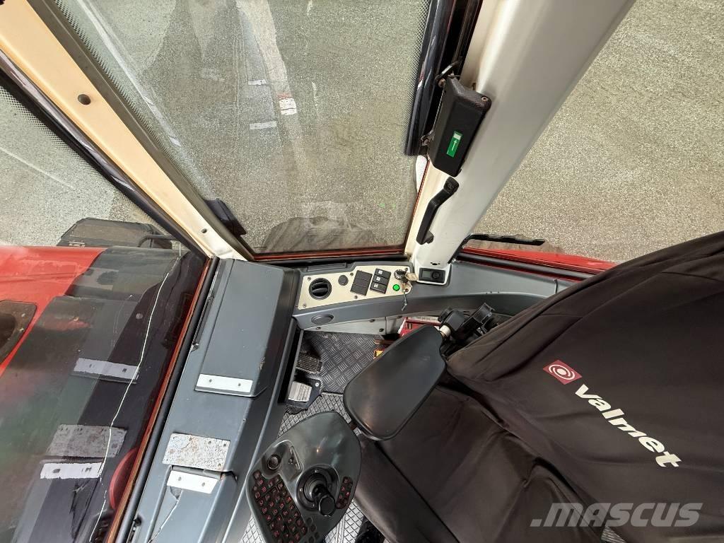 Komatsu 855 Форвардеры