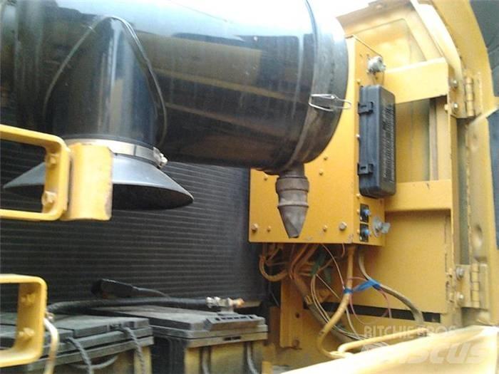 CAT 330 C Гусеничные экскаваторы