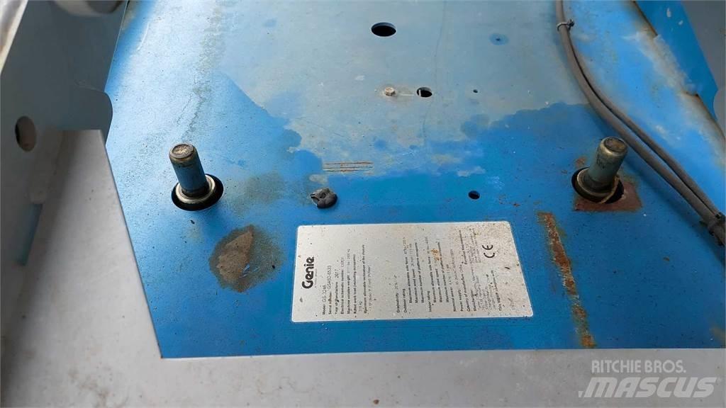 Genie GS3246 Ножничные подъемники