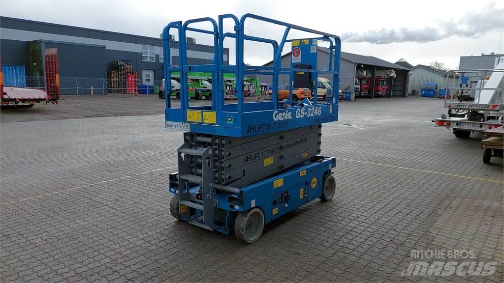 Genie GS3246 Ножничные подъемники