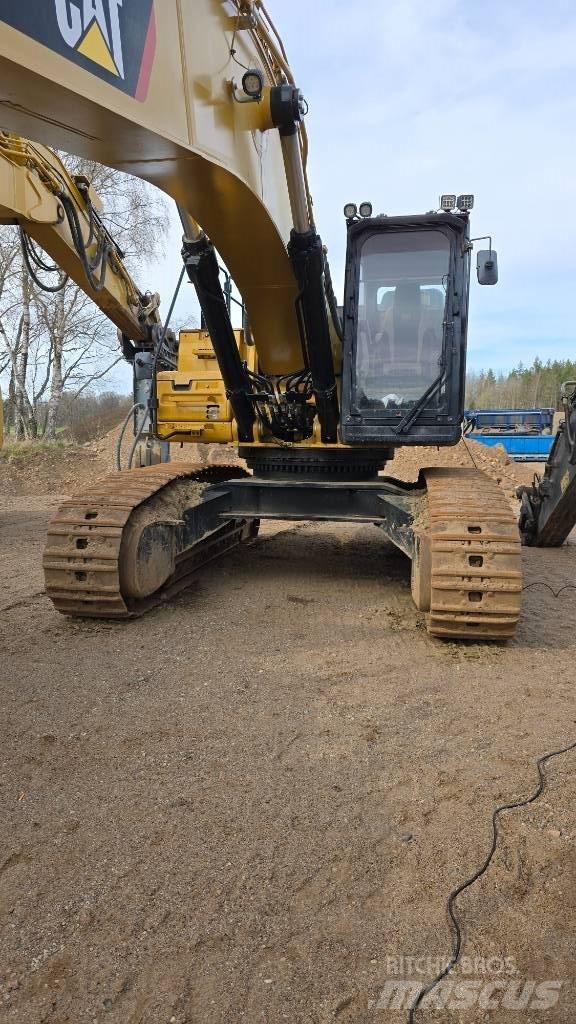 CAT 352 F Гусеничные экскаваторы