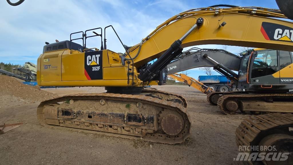 CAT 352 F Гусеничные экскаваторы