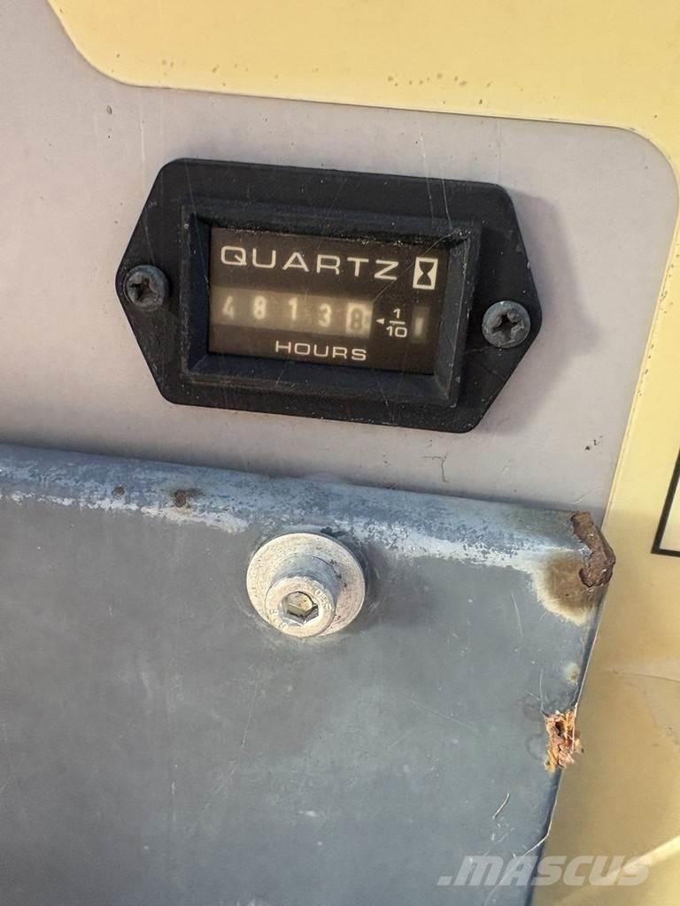 Aichi Sp12c Телескопические подъемники