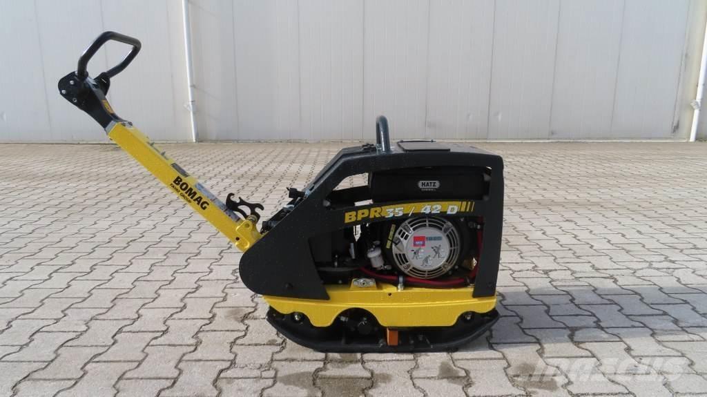 Bomag BPR 35/42D Виброплиты и вибротрамбовки