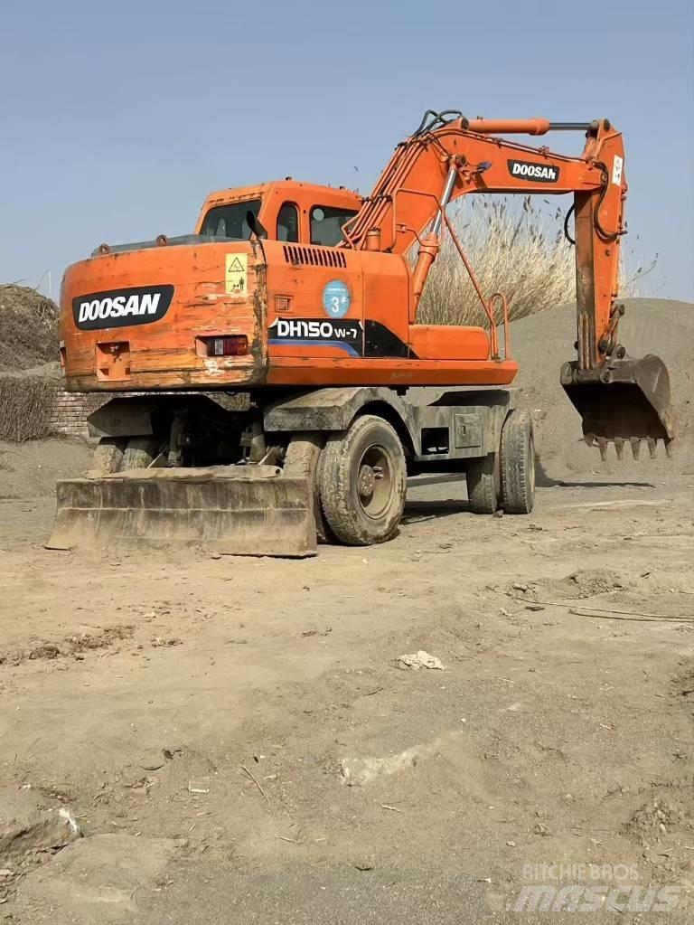 Doosan DH150 W-7 Колёсные экскаваторы