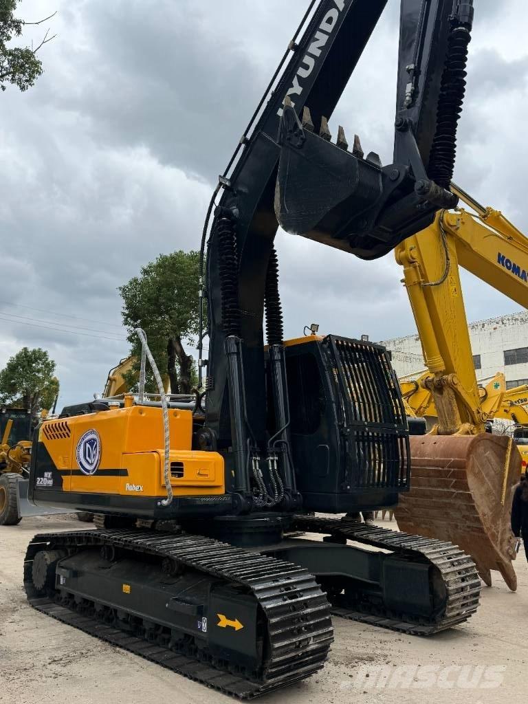 Hyundai HX220HD Гусеничные экскаваторы