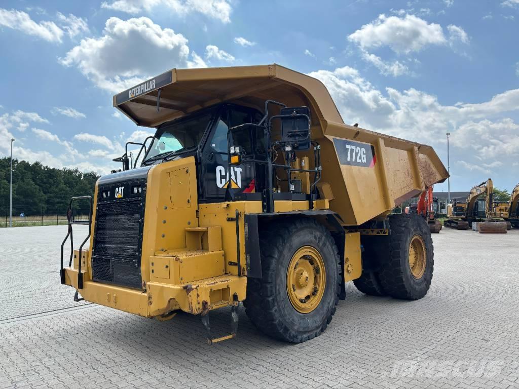 CAT 772G Карьерные самосвалы