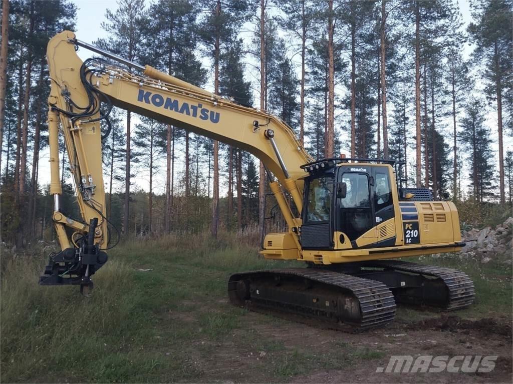 Komatsu PC 210 LC Гусеничные экскаваторы