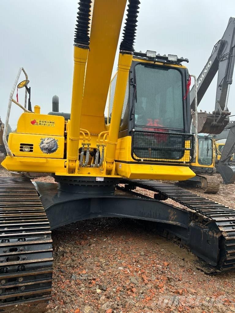 Komatsu PC 240 LC Гусеничные экскаваторы