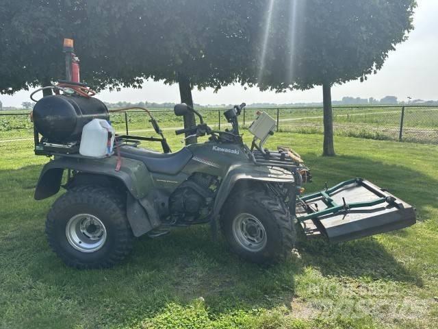 Kawasaki KLF 300 Квадроциклы