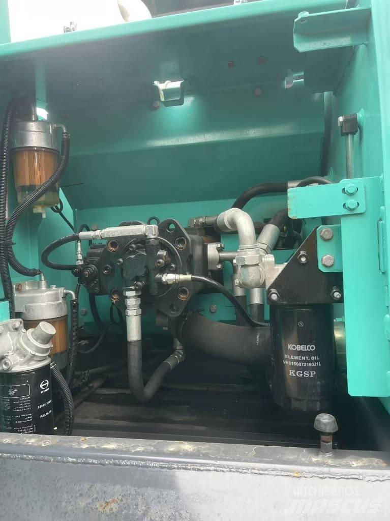 Kobelco 神钢 200 D Малые экскаваторы 7т-12т
