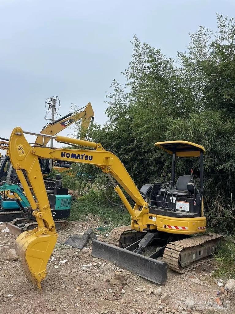 Komatsu PC35 Мини-экскаваторы