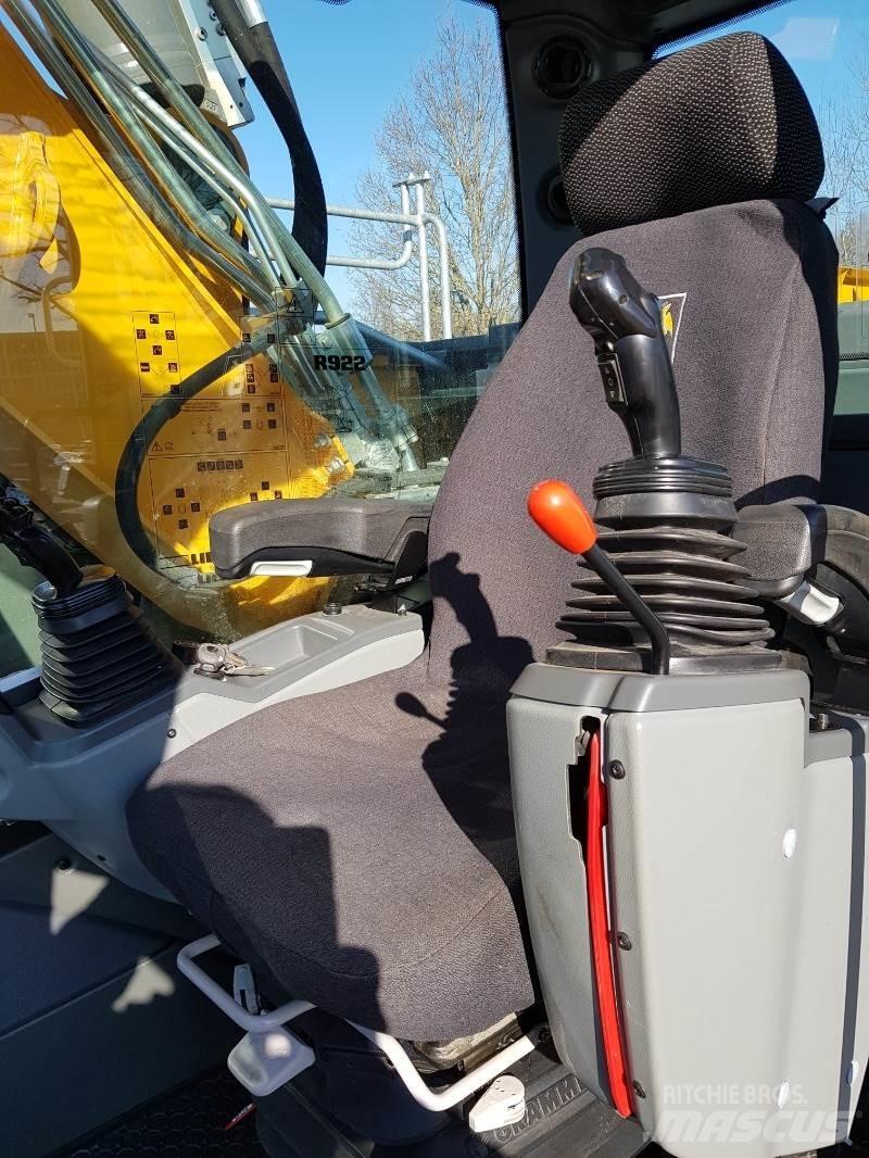 Liebherr R922 Гусеничные экскаваторы