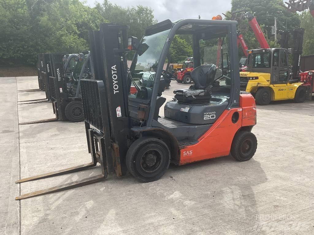 Toyota 02-8 FDF 20 Дизельные погрузчики