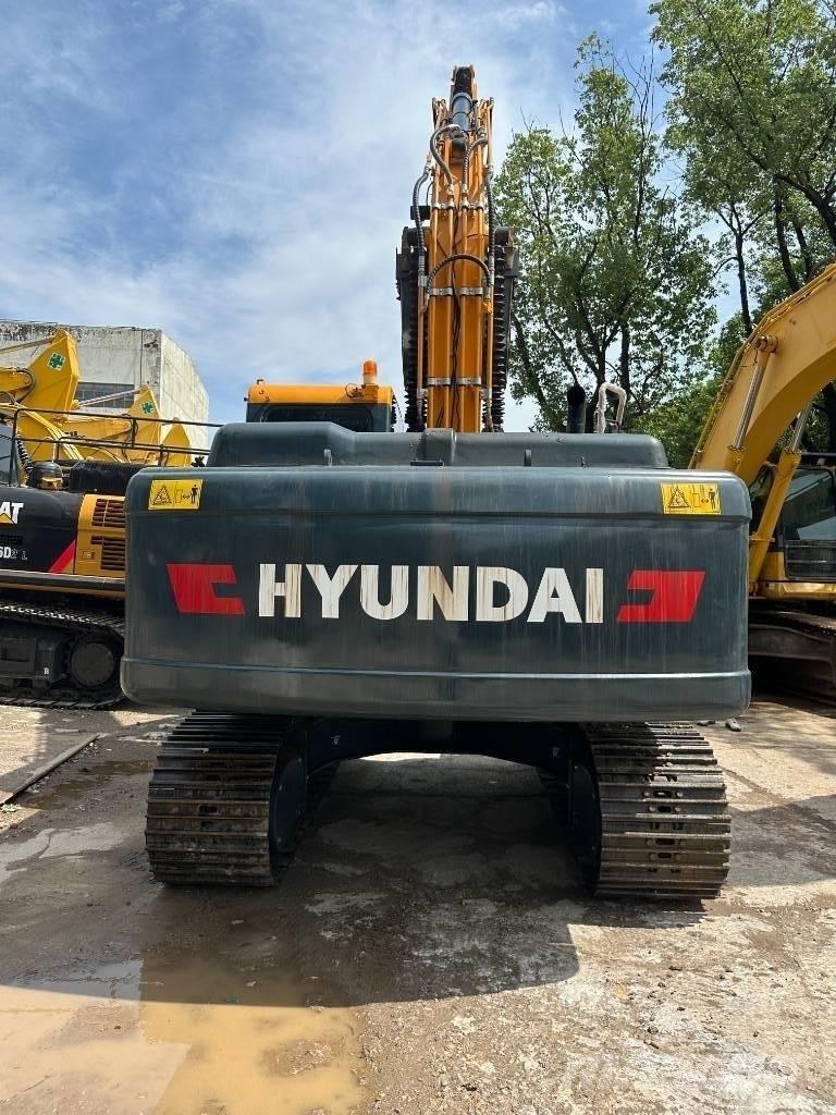 Hyundai 220LC-9S Гусеничные экскаваторы