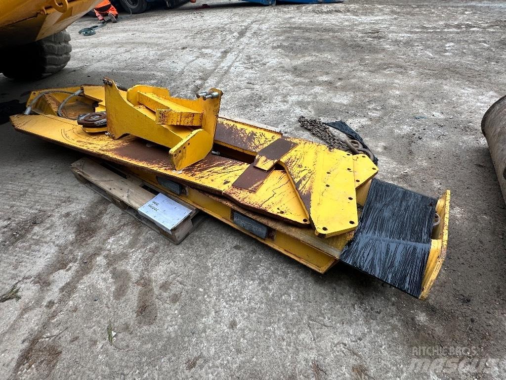 Volvo A40G Шарнирно-сочленённые самосвалы
